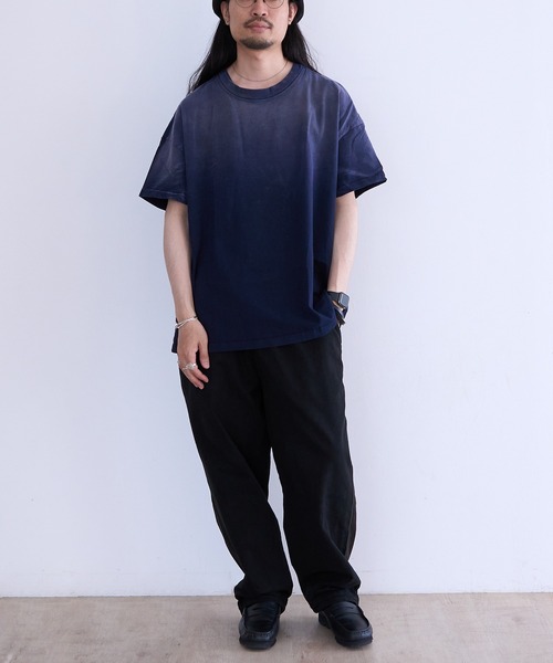 LES TIEN(レスティエン)の「LES TIEN OVERSIZED TEE (HV-2036J-SF)(Tシャツ/カットソー・メンズ・ネイビー/オレンジ/ブラック・LARGE/SMALL/MEDIUM)」の17枚目の写真