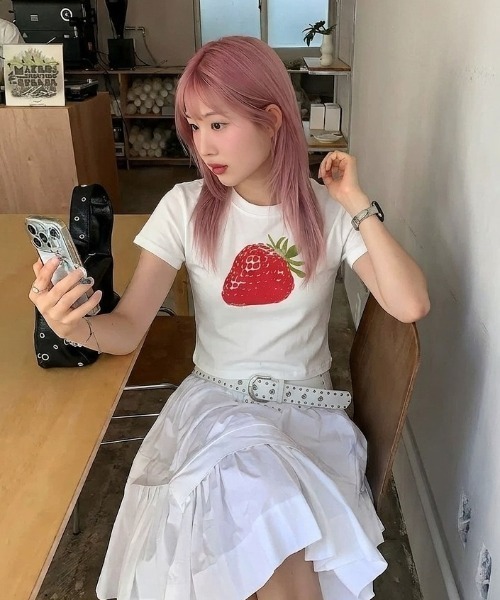 LAC-VERT(ラック・ヴェール)の「【選べる5種類】プリントホワイトTシャツ(Tシャツ/カットソー・レディース・ホワイト系その他3/ホワイト系その他2/ホワイト/ホワイト系その他4/ホワイト系その他・FREE)」の20枚目の写真