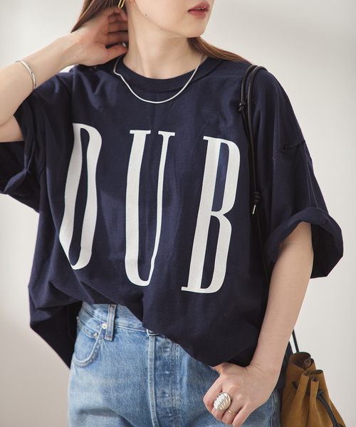 is-ness(イズネス)の「ISNESS MUSIC/イズネス ミュージック DUB S/S Tシャツ(Tシャツ/カットソー・レディース・ブラック/ネイビー/ホワイト・FREE)」の1枚目の写真