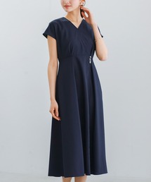 WHITE JOOLA（ホワイトジョーラ）の「【 一枚で決まる 】 ポリブッチャー・サイドパールフレアワンピース（ワンピース）」