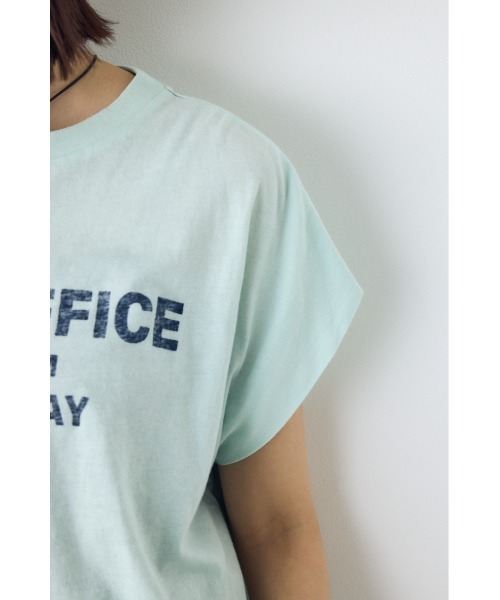 AZUL by moussy(アズールバイマウジー)の「フレンチスリーブロゴプリントTシャツ 半袖 春服 夏服 秋服(Tシャツ/カットソー・レディース・ホワイト/ミント/ライトピンク・SMALL/MEDIUM)」の22枚目の写真