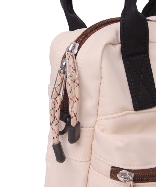 OUTDOOR PRODUCTS(アウトドアプロダクツ)の「【ジョジョの奇妙な冒険×OUTDOOR PRODUCTS】イギーモチーフミニショルダー(ショルダーバッグ・レディース・アイボリー/ブラック・FREE)」の22枚目の写真