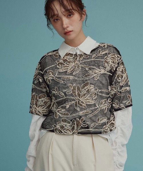 W:Huku（フーク）の「【W:huku / メッシュ エンブロイダリー】ハーフスリーブ シアー トップス / Mesh Embroidered Half-Sleeve Top（Tシャツ/カットソー・レディース・ブラック/ブラックミックス/アイボリー・FREE）」の4枚目の写真