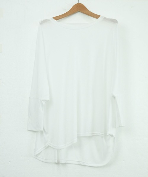 FashionBerry（ファッションベリー）の「UVカット ドルマンポンチョ カットソー（Tシャツ/カットソー・レディース・ホワイト/ブラック/ネイビー/グレー・FREE）」の13枚目の写真