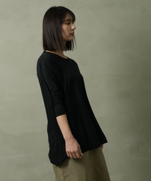 FashionBerry（ファッションベリー）の「UVカット ドルマンポンチョ カットソー（Tシャツ/カットソー・レディース・ホワイト/ブラック/ネイビー/グレー・FREE）」の15枚目の写真
