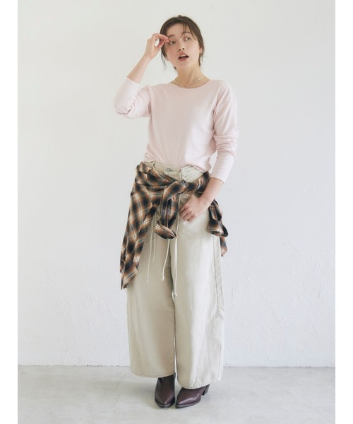 Ungrid(アングリッド)の「バックデザインロングスリーブTee(Tシャツ/カットソー・レディース・ライトグレー/ブラック/ピンク・FREE)」の14枚目の写真