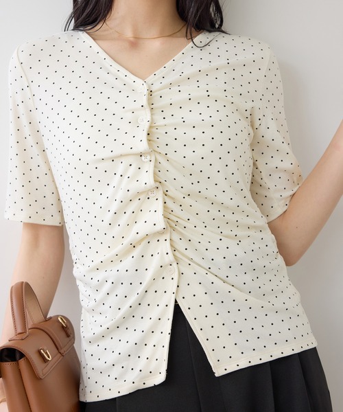 VIS(ビス)の「【WEB限定】フロントシャーリングトップス(Tシャツ/カットソー・レディース・チャコールグレー/ダークブラウン/ライトグリーン/ホワイト系その他5・FREE)」の5枚目の写真