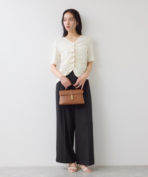 VIS(ビス)の「【WEB限定】フロントシャーリングトップス(Tシャツ/カットソー・レディース・チャコールグレー/ダークブラウン/ライトグリーン/ホワイト系その他5・FREE)」の10枚目の写真