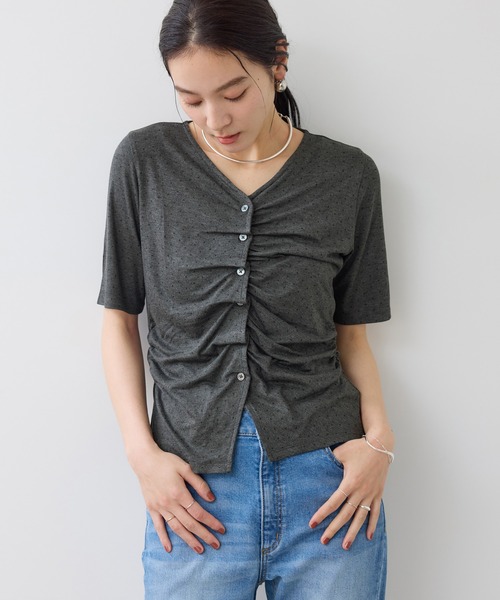 VIS(ビス)の「【WEB限定】フロントシャーリングトップス(Tシャツ/カットソー・レディース・チャコールグレー/ダークブラウン/ライトグリーン/ホワイト系その他5・FREE)」の18枚目の写真