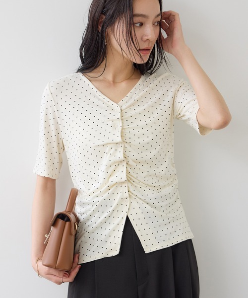 VIS(ビス)の「【WEB限定】フロントシャーリングトップス(Tシャツ/カットソー・レディース・チャコールグレー/ダークブラウン/ライトグリーン/ホワイト系その他5・FREE)」の7枚目の写真