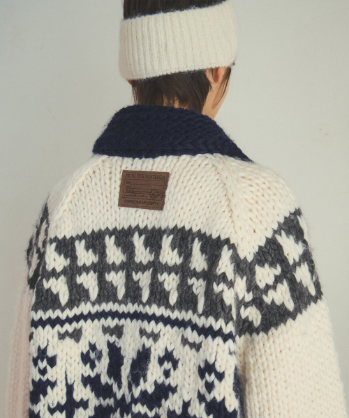 OURNOSTALGIA(アワー ノスタルジア)の「real handmade cowichan shawl collar cardigan_Ivory(カーディガン/ボレロ・レディース・アイボリー・FREE)」の3枚目の写真