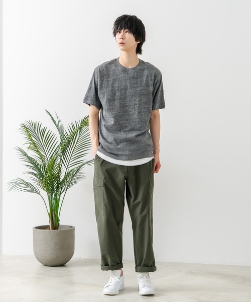 DISCUS(ディスカス)の「【DISCUS/ディスカス】【USAコットン100%】 ワッペンロゴ刺繍 クルーネック半袖Tシャツ 無地 レギュラーシルエット 吸湿性 通気性 アメカジ ストリート スポーツテイスト ユニセックス(Tシャツ/カットソー・メンズ・ブラック/ネイビー/グレー・MEDIUM/LARGE/X-LARGE)」の9枚目の写真