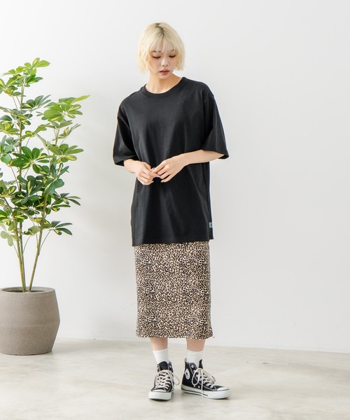 DISCUS(ディスカス)の「【DISCUS/ディスカス】【USAコットン100%】 ワッペンロゴ刺繍 クルーネック半袖Tシャツ 無地 レギュラーシルエット 吸湿性 通気性 アメカジ ストリート スポーツテイスト ユニセックス(Tシャツ/カットソー・メンズ・ブラック/ネイビー/グレー・MEDIUM/LARGE/X-LARGE)」の14枚目の写真