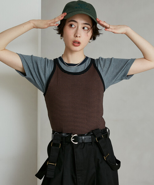 FREAK'S STORE（フリークスストア）の「MILLER/ミラー Panel Rib America Sleeve Tank/パネルリブ アメスリタンクトップ/カップ付きタンクトップ（タンクトップ・レディース・ダークブラウン/チャコール/レッド・ﾌﾘ-）」の22枚目の写真