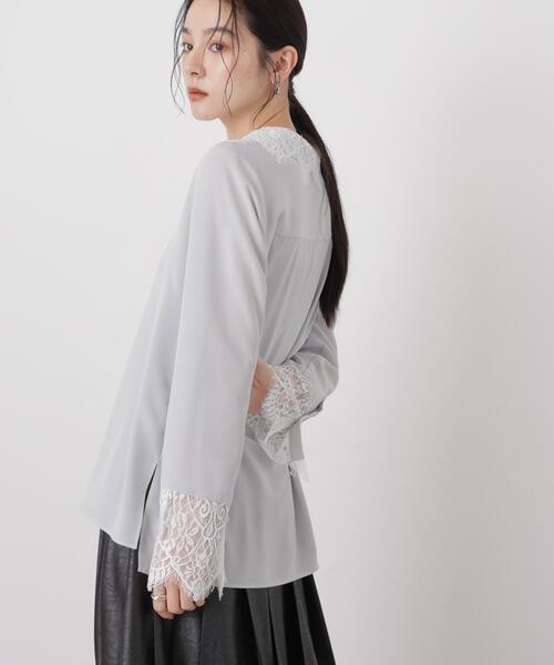 NANO universe(ナノユニバース)の「レース使い開襟ブラウス(シャツ/ブラウス・レディース・ライトブルー/オフホワイト・FREE)」の12枚目の写真
