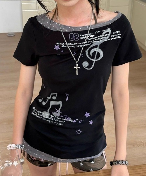Teem Store(チームストア)の「レイヤード風ドット柄配色 ワンショルTシャツ(Tシャツ/カットソー・レディース・ブラック・M/S)」の8枚目の写真