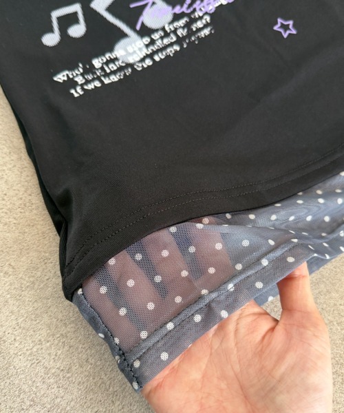 Teem Store(チームストア)の「レイヤード風ドット柄配色 ワンショルTシャツ(Tシャツ/カットソー・レディース・ブラック・M/S)」の14枚目の写真