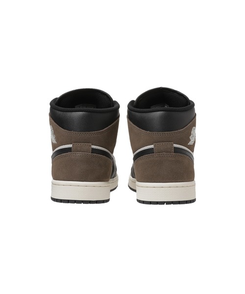 JORDAN BRAND（ジョーダンブランド）の「AIR JORDAN 1 MID DQ8426-007（スニーカー・メンズ・ブラウン・28cm/29cm/27cm/26.5cm/26cm/27.5cm/28.5cm）」の4枚目の写真