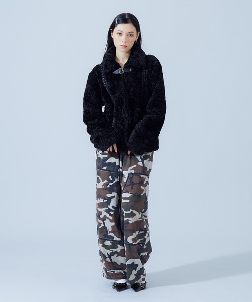 X-girl(エックスガール)の「FAUX FUR LACE UP JACKET(その他アウター・レディース・グレー/ブラック・S/M)」の5枚目の写真