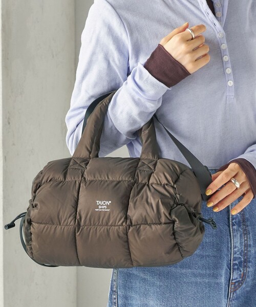 TAION(タイオン)の「【SHIPS別注】TAION: BOSTON BAG(ボストンバッグ・レディース・ブラック/ベージュ/ブラウン/クリーム・ONE SIZE)」の3枚目の写真