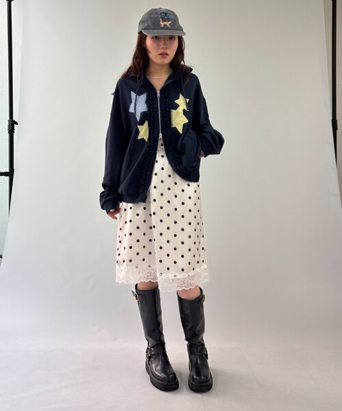 w closet(ダブルクローゼット)の「ベルト付きロングブーツ(ブーツ・レディース・ブラック/ブラウン・MEDIUM/LARGE)」の6枚目の写真