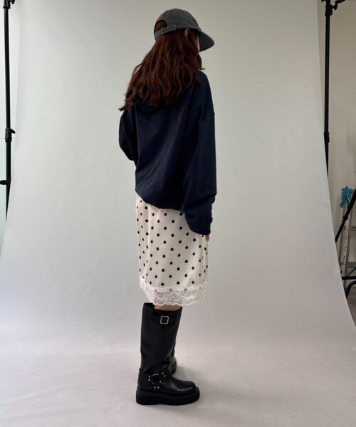 w closet(ダブルクローゼット)の「ベルト付きロングブーツ(ブーツ・レディース・ブラック/ブラウン・MEDIUM/LARGE)」の7枚目の写真