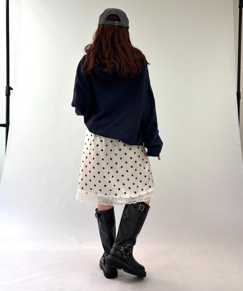 w closet(ダブルクローゼット)の「ベルト付きロングブーツ(ブーツ・レディース・ブラック/ブラウン・MEDIUM/LARGE)」の8枚目の写真