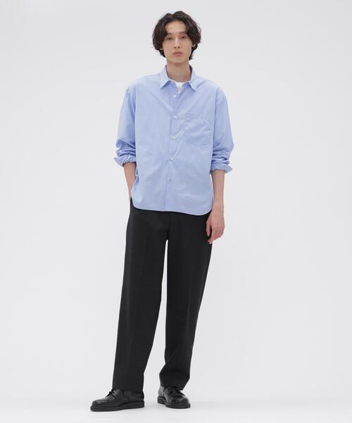 MARGARET HOWELL(マーガレットハウエル)の「COMPACT COTTON END ON END(シャツ/ブラウス・メンズ・ブルー・LARGE/MEDIUM/SMALL)」の2枚目の写真