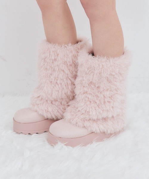 OLIVE des OLIVE(オリーブデオリーブ)の「Fluffy厚底ファーブーツ(ブーツ・レディース・サックスブルー/ピンク/アイボリー/ブラック・LARGE/MEDIUM)」の18枚目の写真