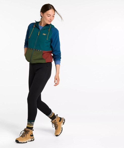 L.L.Bean(エルエルビーン)の「マウンテン・クラシック・フルジップ・ジャケット、マルチカラー 米国フィット・プチ(マウンテンパーカー・レディース・グリーン系その他・X-SMALL/LARGE/MEDIUM/SMALL)」の4枚目の写真