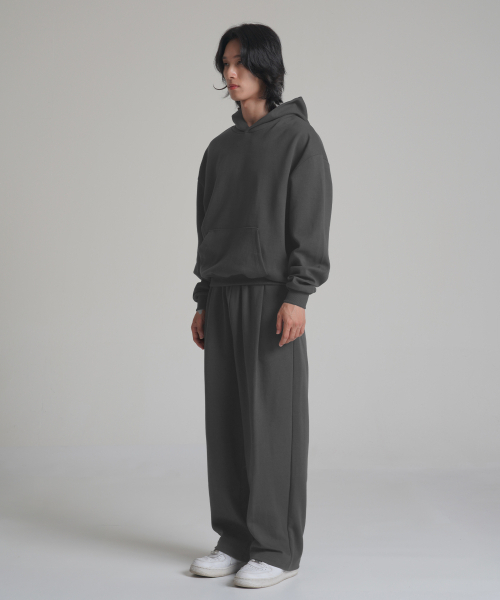 NOMING(ノミング)の「ワンタックワイドスウェットパンツ - チャコール(スウェットパンツ・メンズ・チャコール・SMALL/MEDIUM/LARGE/X-LARGE)」の3枚目の写真