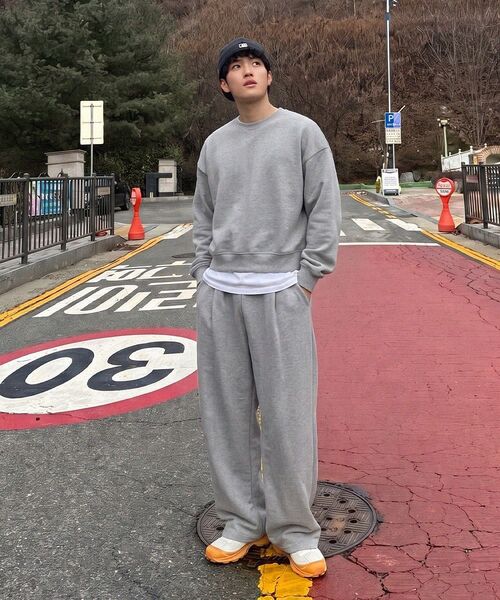 NOMING(ノミング)の「ワンタックワイドスウェットパンツ - チャコール(スウェットパンツ・メンズ・チャコール・SMALL/MEDIUM/LARGE/X-LARGE)」の13枚目の写真
