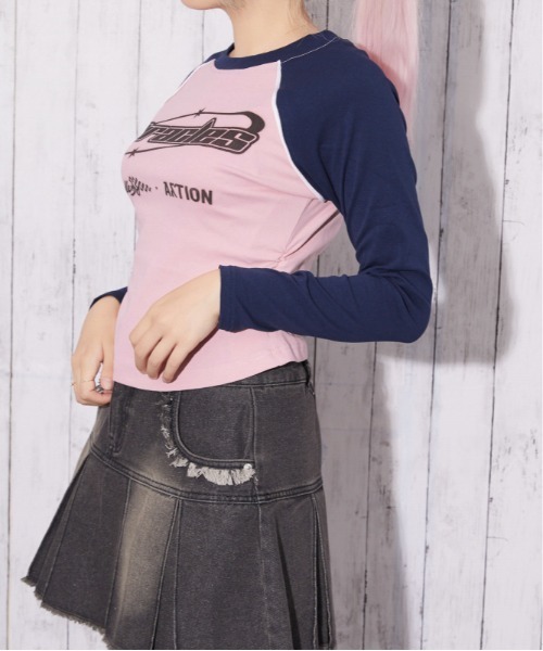 GORGE（ゴージ）の「ラインラグラン ロゴトップス｜全3色（Tシャツ/カットソー・レディース・オフホワイト/チャコール/ピンク・F）」の11枚目の写真