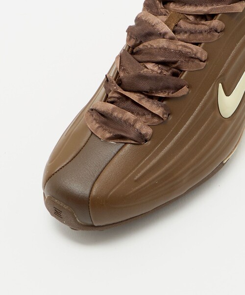 NIKE(ナイキ)の「<NIKE>W SHOX Z レース(スニーカー・レディース・ダークブラウン・23cm/24.5cm/25cm/23.5cm/24cm/22.5cm)」の11枚目の写真