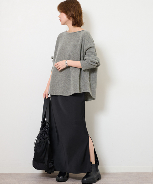 JOURNAL STANDARD relume（ジャーナルスタンダード　レリューム）の「《追加 / 新色》ラムウールボートネックルーズプルオーバー（ニット/セーター・レディース・グレー/イエロー/アイボリー/バーガンディー・FREE）」の6枚目の写真
