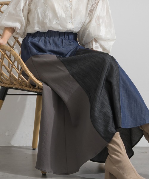 Material(Avenue)(マテリアル)の「【Material】カラーデニム風 3色ハギ サーキュラー イージー ロング スカート(スカート・レディース・カーキブラウン/インディゴブルー/ブラック・FREE)」の14枚目の写真
