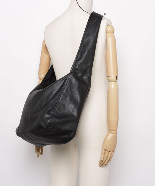 SHOOP (シュープ)の「SHOOP MINI SACK SHOULDER BAG (SHBSC012)(ショルダーバッグ・メンズ・ブラック・FREE)」の5枚目の写真