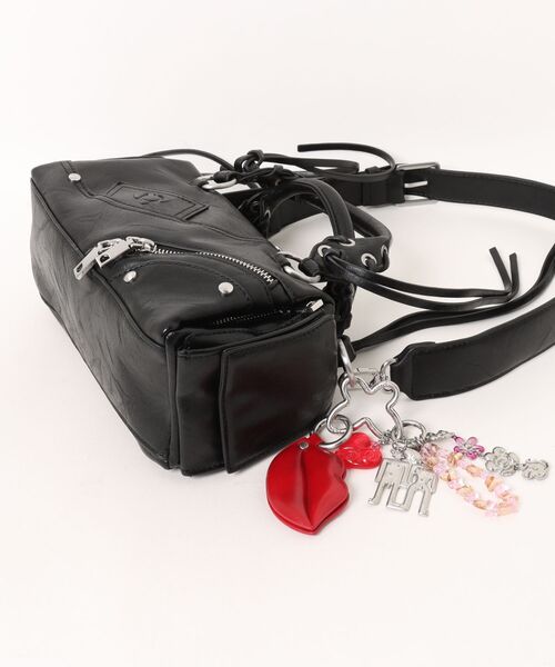 Desigual(デシグアル)の「Mini Quilted Boston Bag / ミニキルティッドボストンバッグ(ハンドバッグ・レディース・ブラック・FREE)」の7枚目の写真