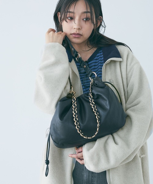 JEANASIS（ジーナシス）の「チェーンドロストギャザーBAG/1080937（ショルダーバッグ・レディース・ブラック系その他/ブラック・FREE）」の14枚目の写真