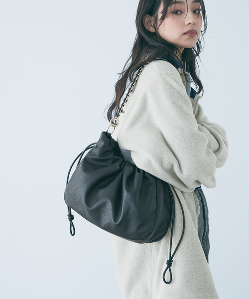 JEANASIS（ジーナシス）の「チェーンドロストギャザーBAG/1080937（ショルダーバッグ・レディース・ブラック系その他/ブラック・FREE）」の15枚目の写真