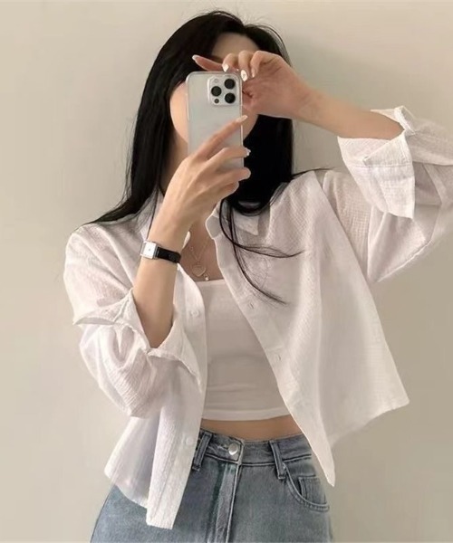 lulufa(ルルファ)の「シアーショート丈シャツ(シャツ/ブラウス・レディース・ブルー/ホワイト・FREE)」の10枚目の写真