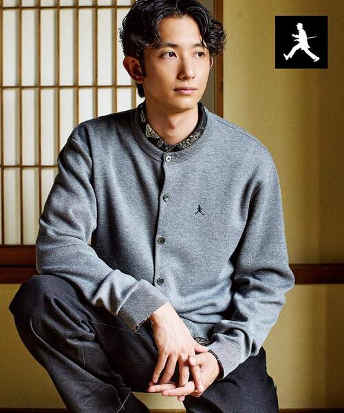 TAKEO KIKUCHI(タケオキクチ)の「【BOWLER HAT LABEL】日本製クルーネックカーディガン(カーディガン/ボレロ・メンズ・ブラック/ネイビー/オレンジ/ダークグレー/ブルーグリーン・03/02/04)」の6枚目の写真