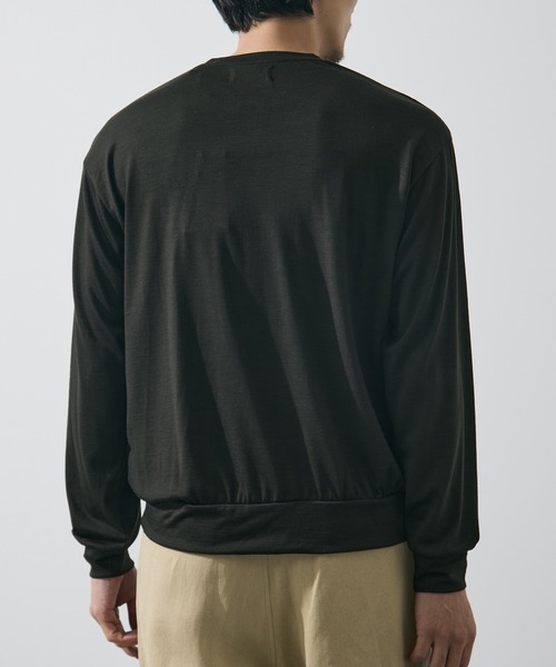 marka(マーカ)の「【MARKAWARE/marka/マーカ】CREW NECK L/S TEE(Tシャツ/カットソー・メンズ・オリーブ/レッド・2/1)」の13枚目の写真