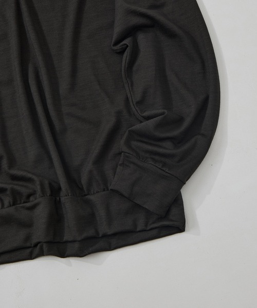 marka(マーカ)の「【MARKAWARE/marka/マーカ】CREW NECK L/S TEE(Tシャツ/カットソー・メンズ・オリーブ/レッド・2/1)」の17枚目の写真