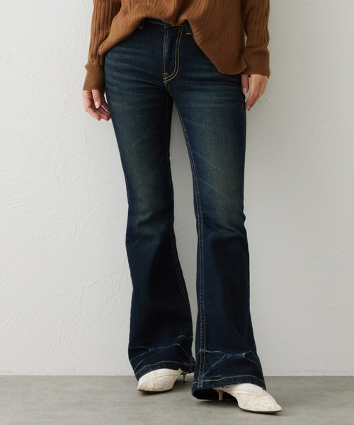 EDWIN(エドウィン)の「EDWIN LADIES TIME CODE 00s クラフトステッチ フレアデニムパンツ(デニムパンツ・レディース・ブラック系その他/ダークインディゴブルー/ライトインディゴブルー・LARGE/X-SMALL/SMALL/MEDIUM)」の1枚目の写真