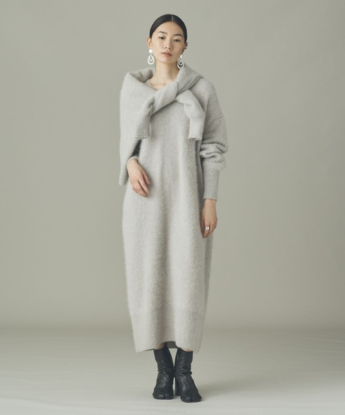 Curensology(カレンソロジー)の「Curensology(カレンソロジー)/FOXカシミヤニットワンピース(ワンピース・レディース・ブラウン系その他/ブラック/オフホワイト・FREE)」の4枚目の写真