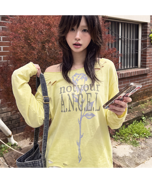 GRAVER（グレーバー）の「[ウーマン]NOT YOUR ROSE デミジ ワンショルダー ロングスリーブ_2カラー（Tシャツ/カットソー・レディース・イエロー/チャコール・FREE）」の2枚目の写真