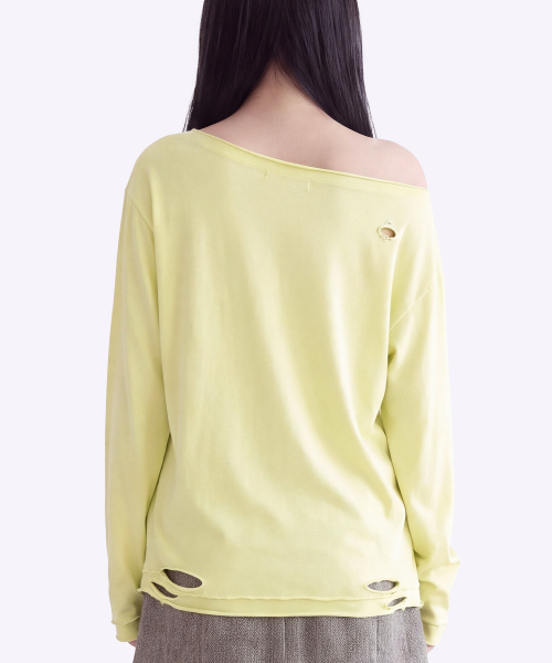 GRAVER（グレーバー）の「[ウーマン]NOT YOUR ROSE デミジ ワンショルダー ロングスリーブ_2カラー（Tシャツ/カットソー・レディース・イエロー/チャコール・FREE）」の8枚目の写真