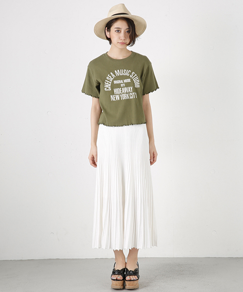 MOUSSY（マウジー）の「Pleat Knit Skirt（スカート・レディース・ライトピンク/ライトグレー/ホワイト・FREE）」の2枚目の写真