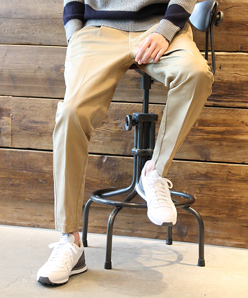 Dickies ディッキーズ の Dickies Niko And ストレッチテーパードアンクルカットパンツ その他パンツ Wear